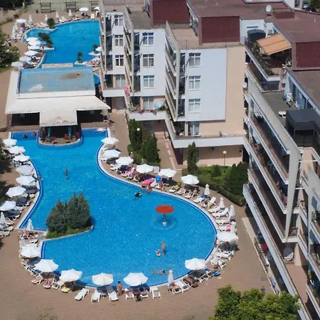 In Big Kamelia Complex Sunny * Сонячний Берег