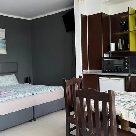 Διαμέρισμα In Big Kamelia Complex Sunny