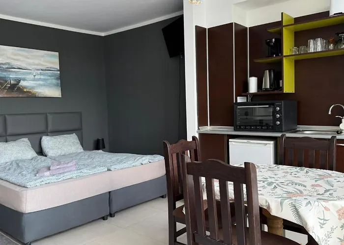 Appartement In Big Kamelia Complex Sunny